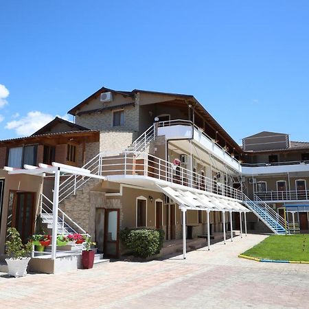 Dolce Italia Residence Radhimë Eksteriør bilde